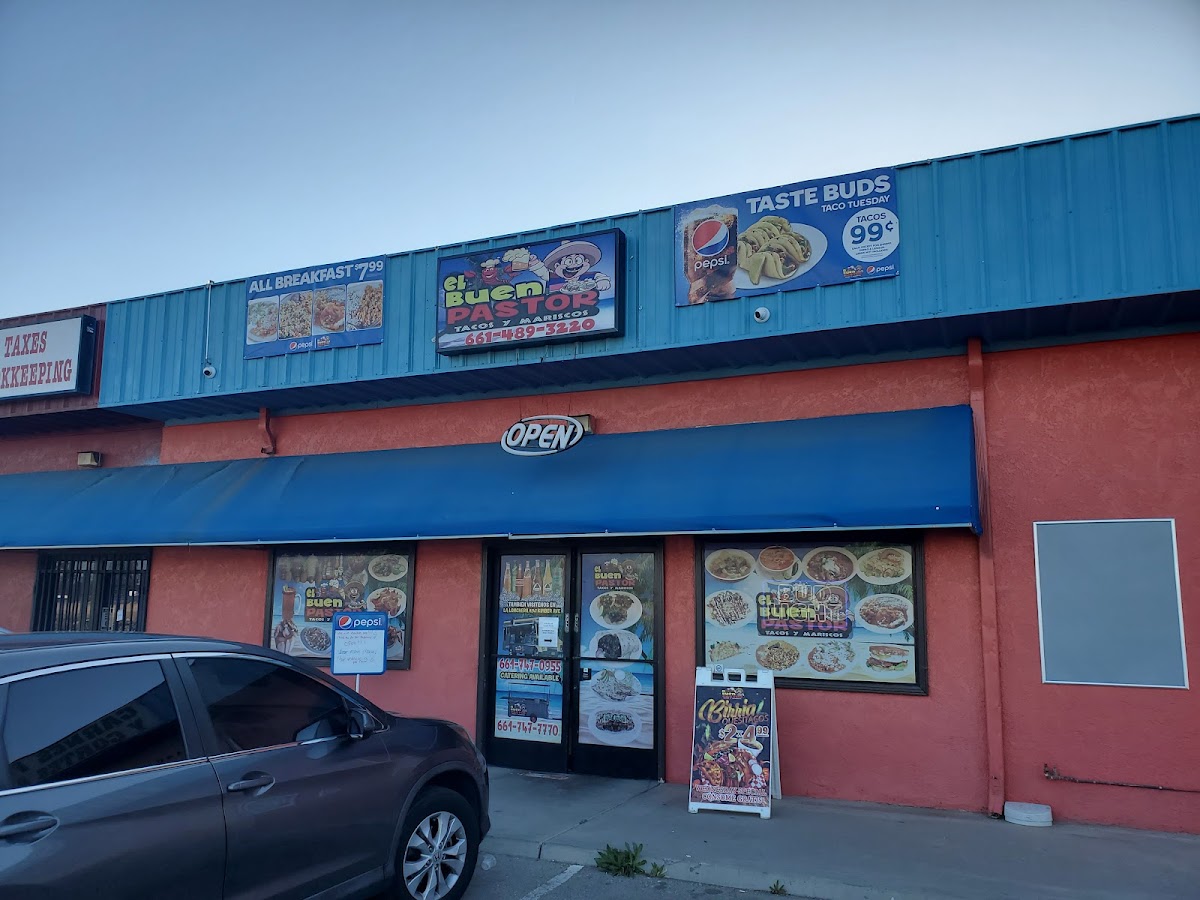 El Buen Pastor Tacos Y Mariscos